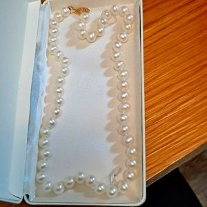 16 in. Freshwater Pearl Strand Necklace